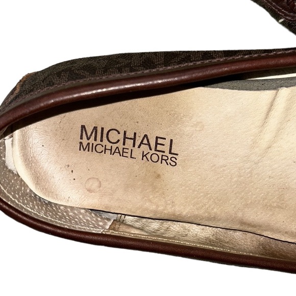 Michael Kors Hamilton Brown MK Logo Gold Padlock Loafers - 9 - Picture 13 of 16